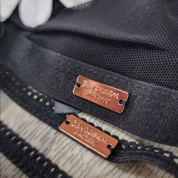 Daisy Bra/underwear SET NWT - Picture 5 of 6